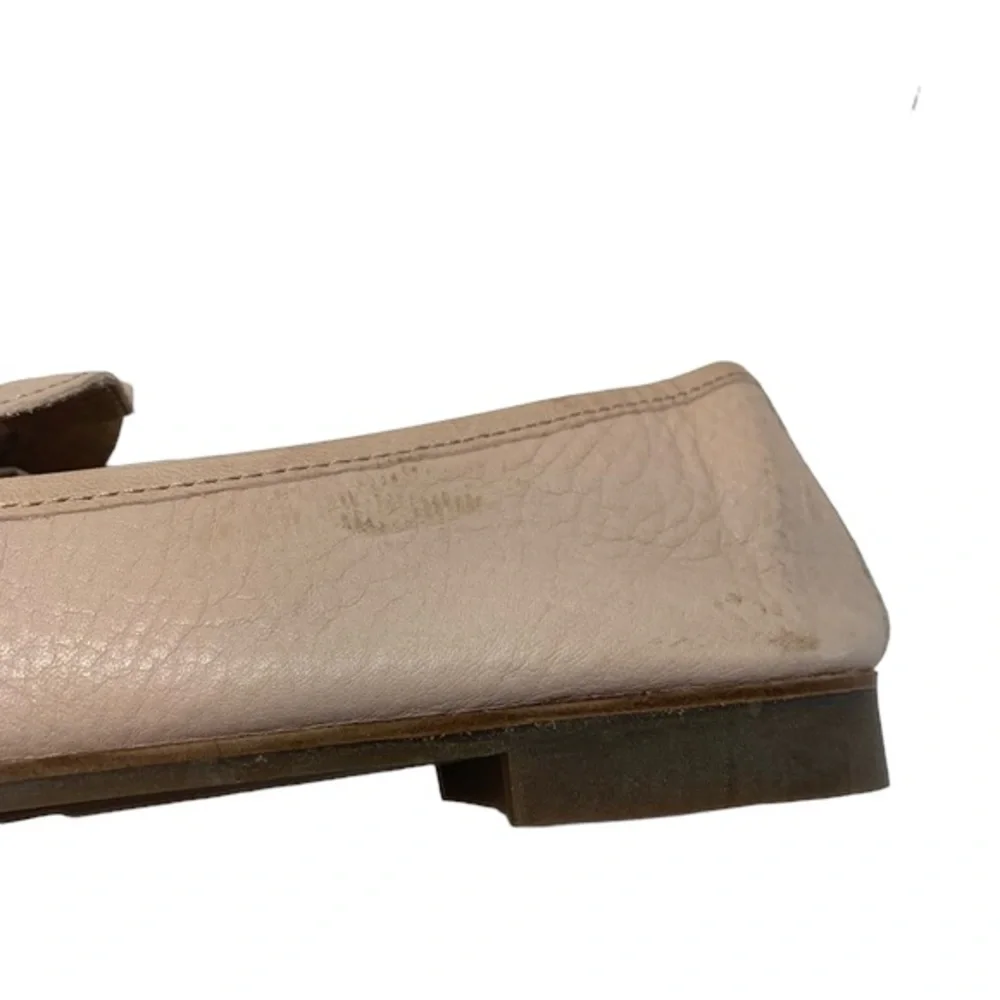 Lucky Brand Pale Pink Soft Leather Slip On Loafers Size 7.5